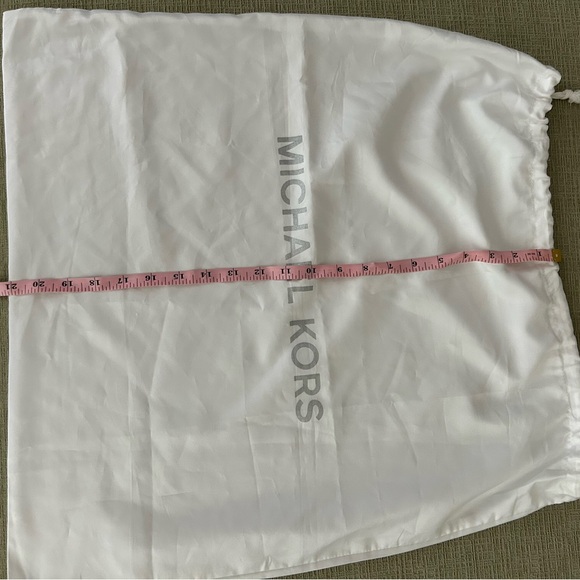MICHAEL KORS AUTHENTIC DUST BAGS - Picture 3 of 3